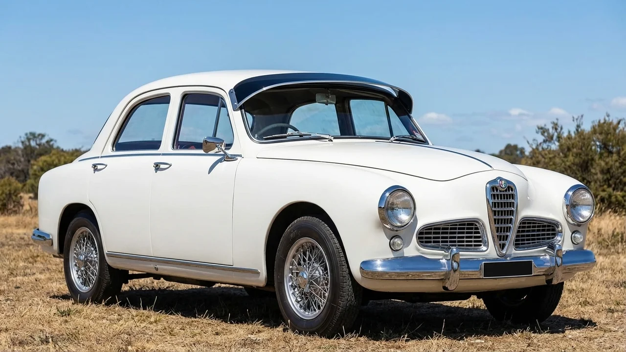 Alfa Romeo 428 Windscreen Sunvisor - 1