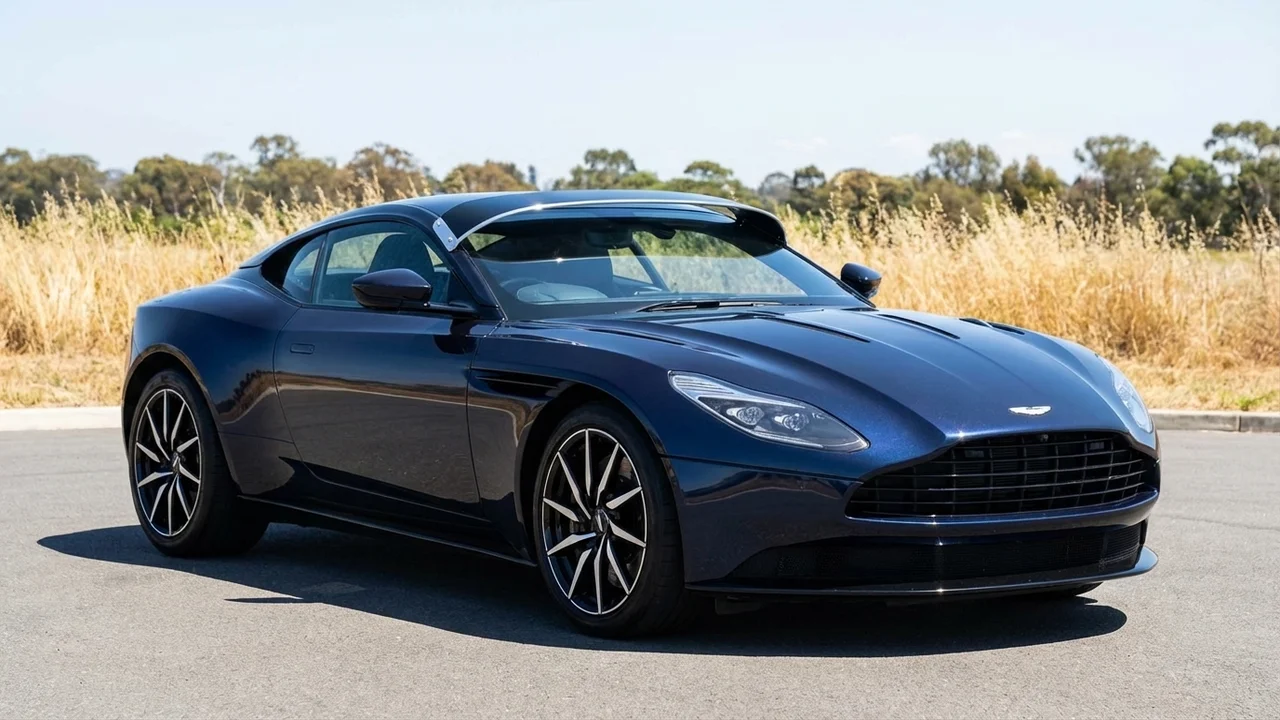 Aston Martin 428 Windscreen Sunvisor - 1