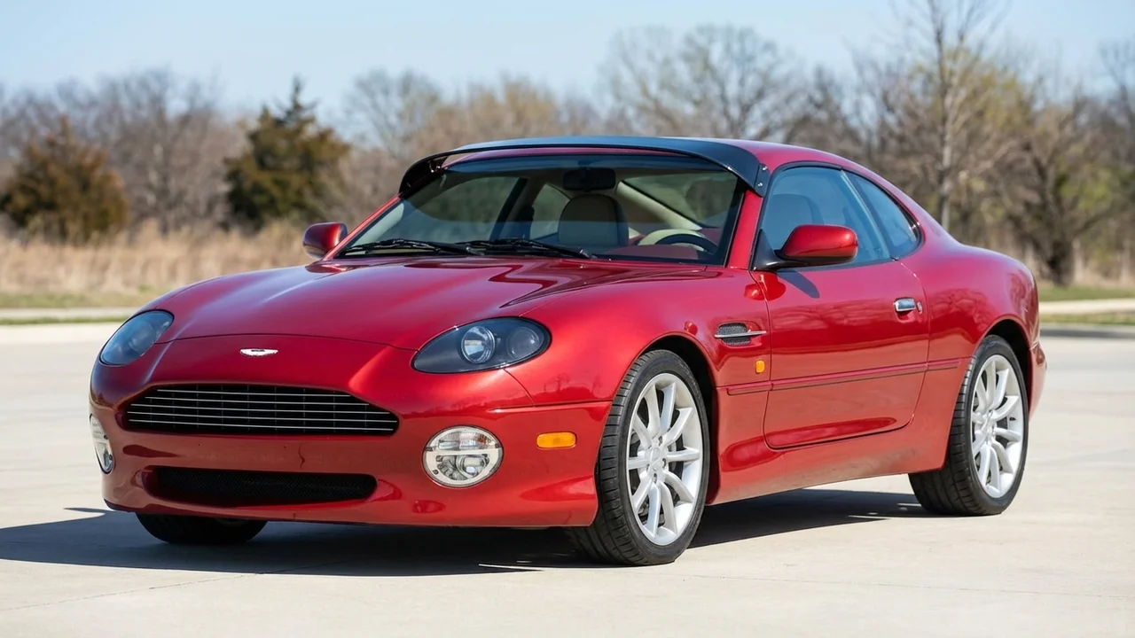 Aston Martin 428 Windscreen Sunvisor - 1