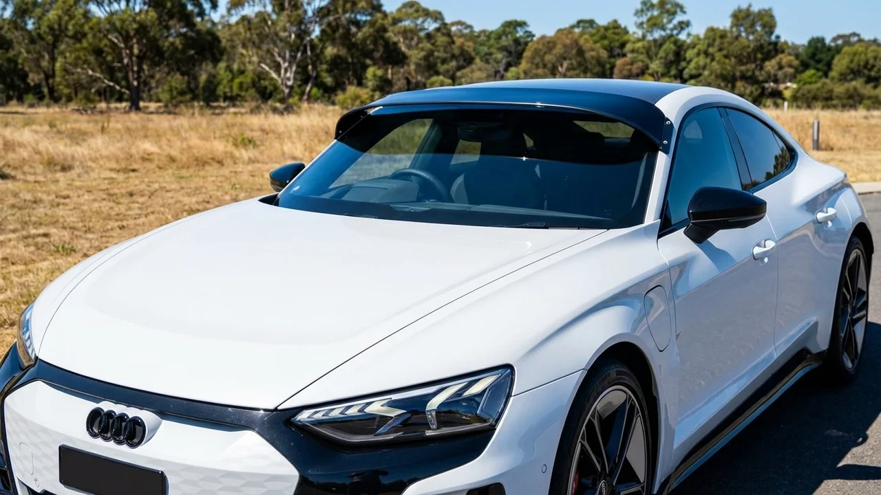 Audi 428 Windscreen Sunvisor - 1