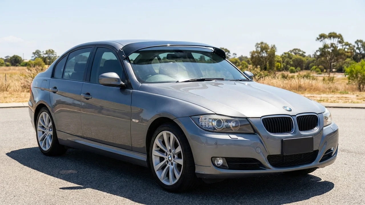 BMW 428 Windscreen Sunvisor - 1