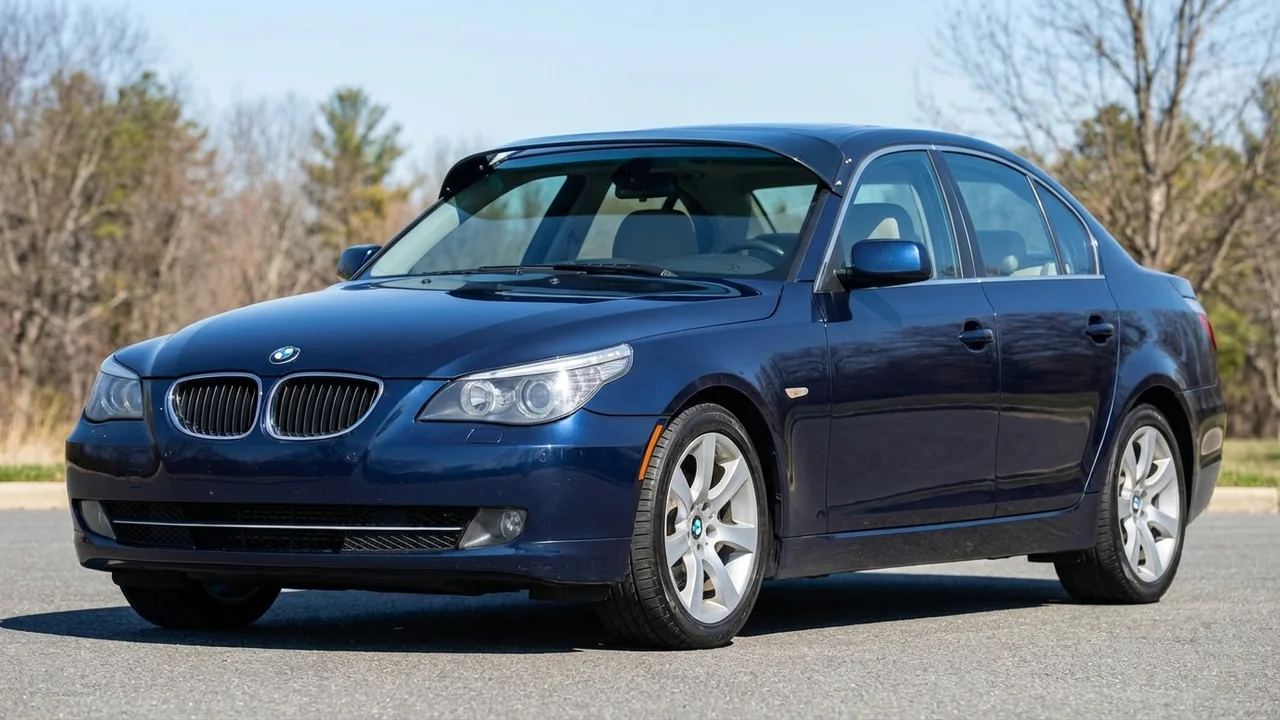 BMW 428 Windscreen Sunvisor - 1