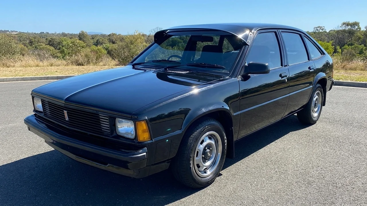 Chevrolet 428 Windscreen Sunvisor - 1