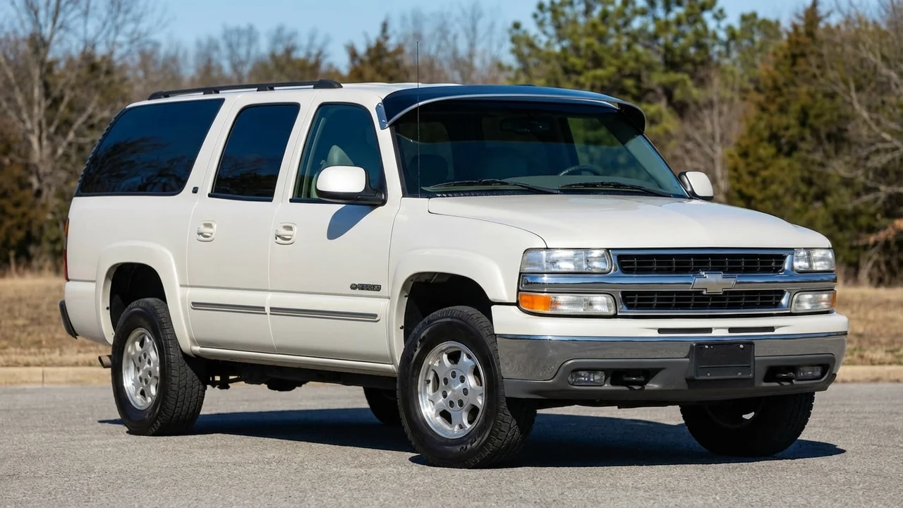 Chevrolet 428 Windscreen Sunvisor - 1