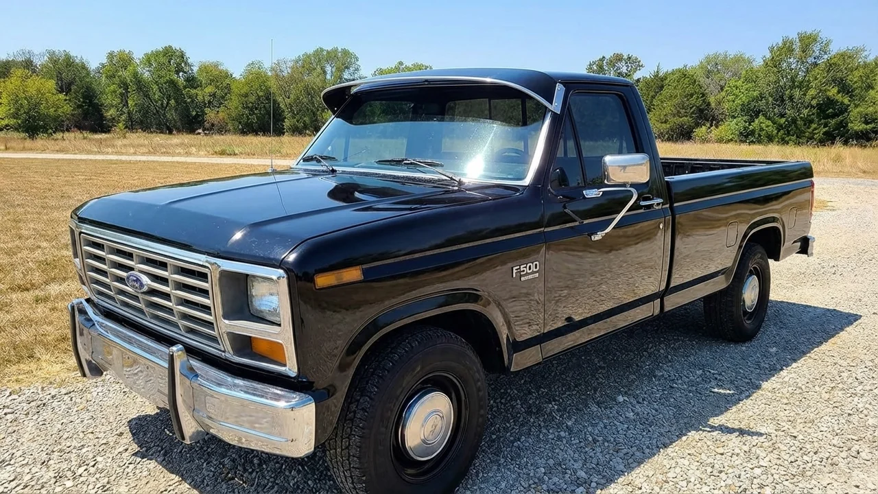 Ford 428 Windscreen Sunvisor - 1