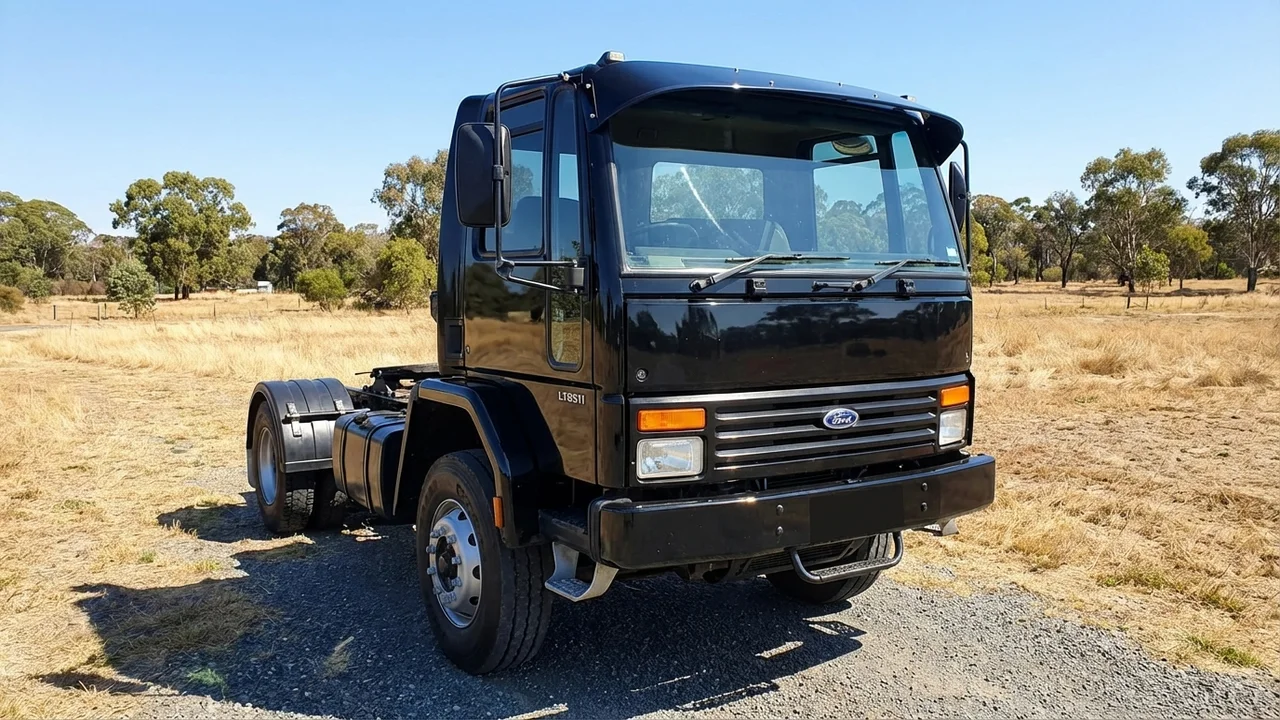 Ford 428 Windscreen Sunvisor - 1