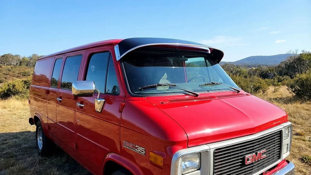 GMC 428 Windscreen Sunvisor - 1