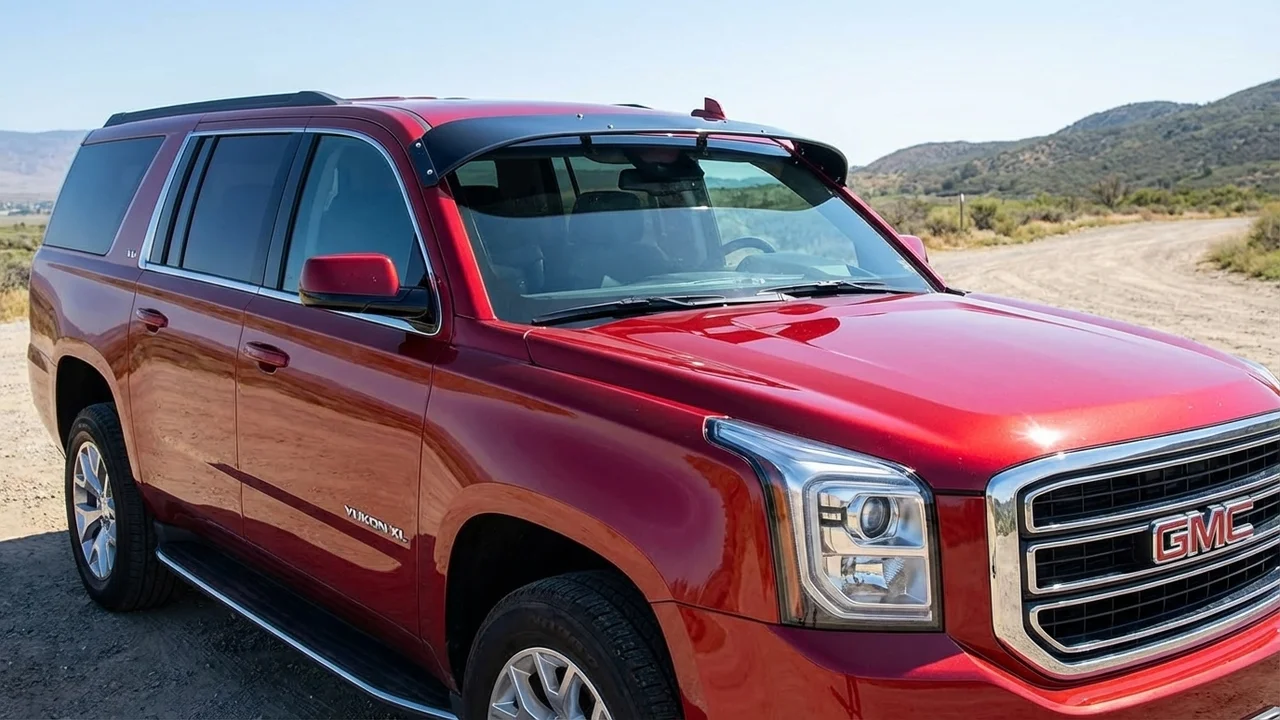 GMC 428 Windscreen Sunvisor - 1