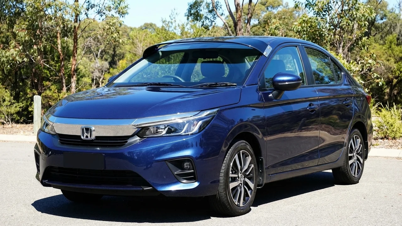 Honda 428 Windscreen Sunvisor - 1