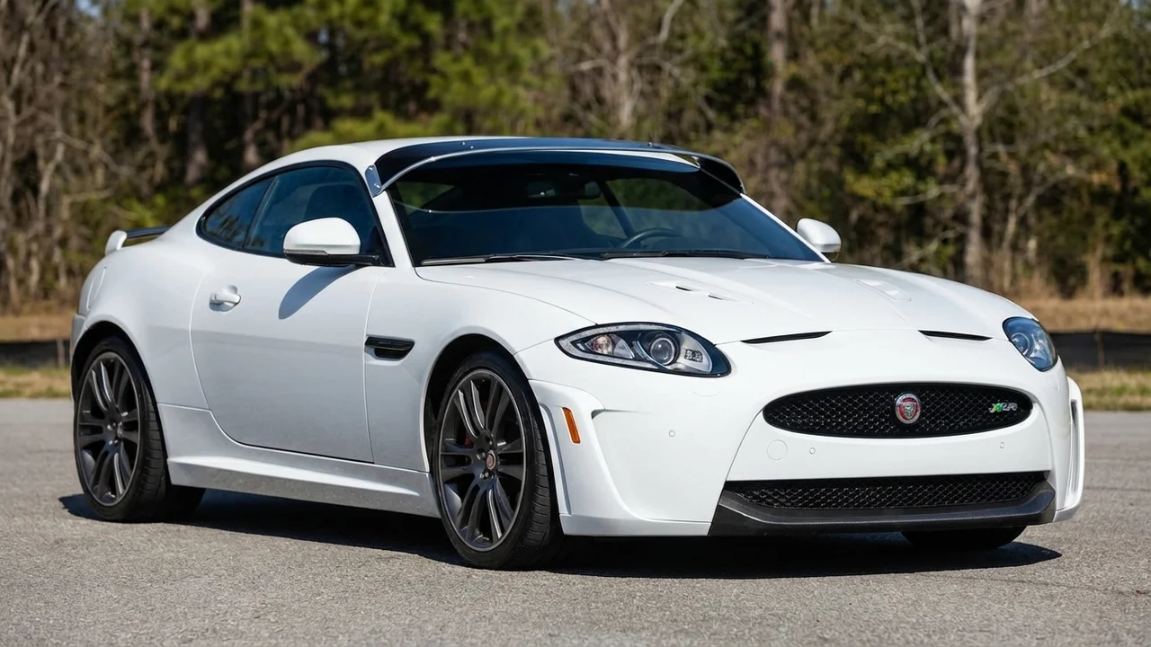 Jaguar 428 Windscreen Sunvisor - 1