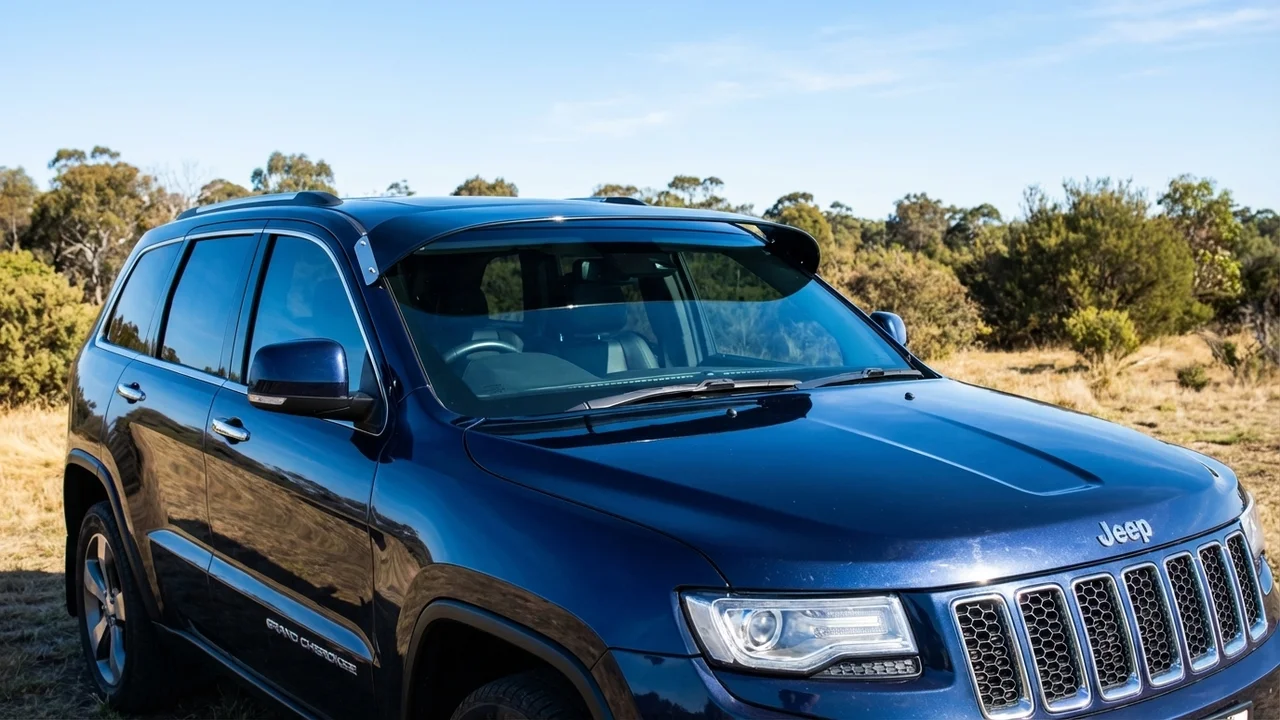 Jeep 428 Windscreen Sunvisor - 1