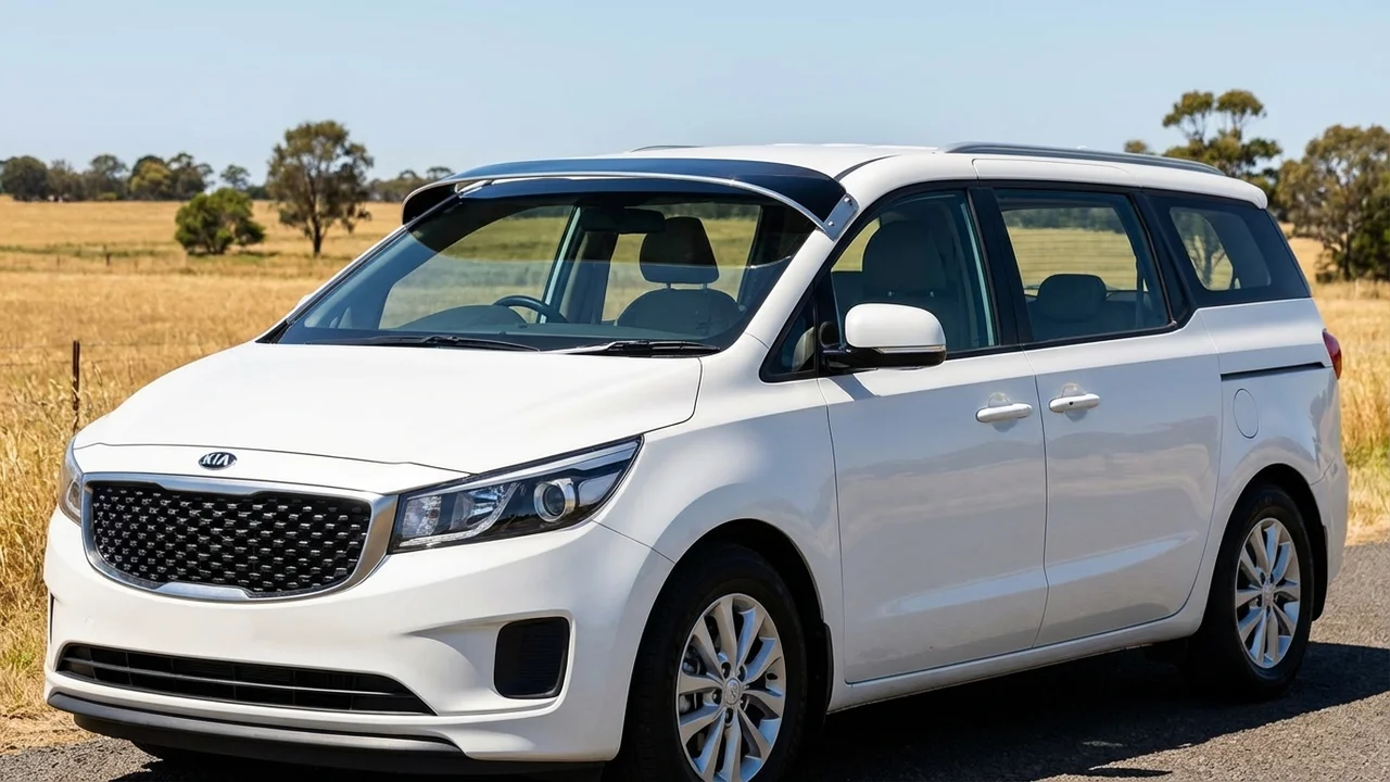 Kia 428 Windscreen Sunvisor - 1