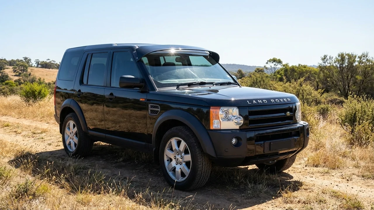 Land Rover 428 Windscreen Sunvisor - 1