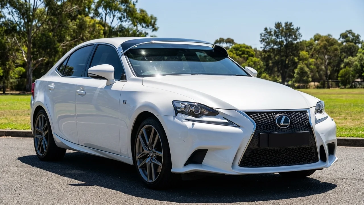 Lexus 428 Windscreen Sunvisor - 1