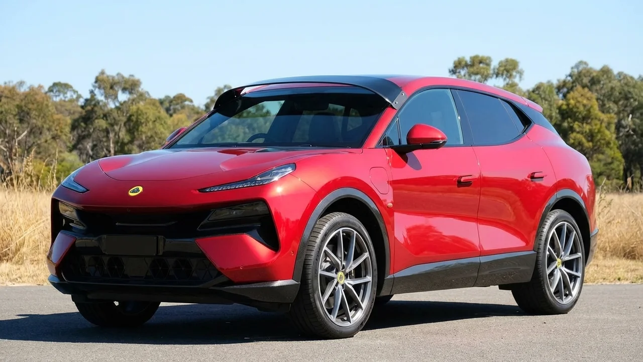 Lotus 428 Windscreen Sunvisor - 1