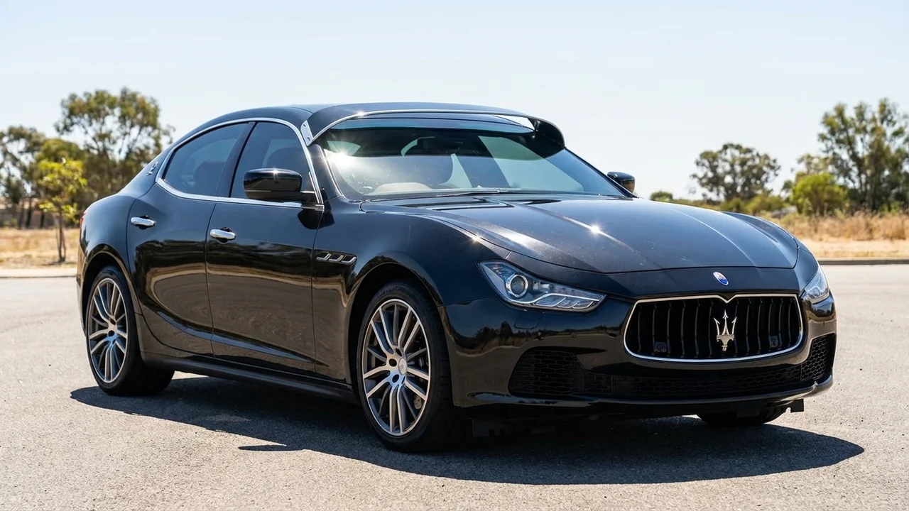 Maserati 428 Windscreen Sunvisor - 1