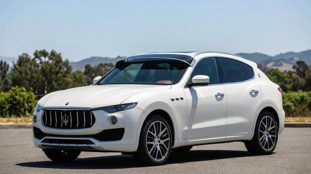 Maserati 428 Windscreen Sunvisor - 1