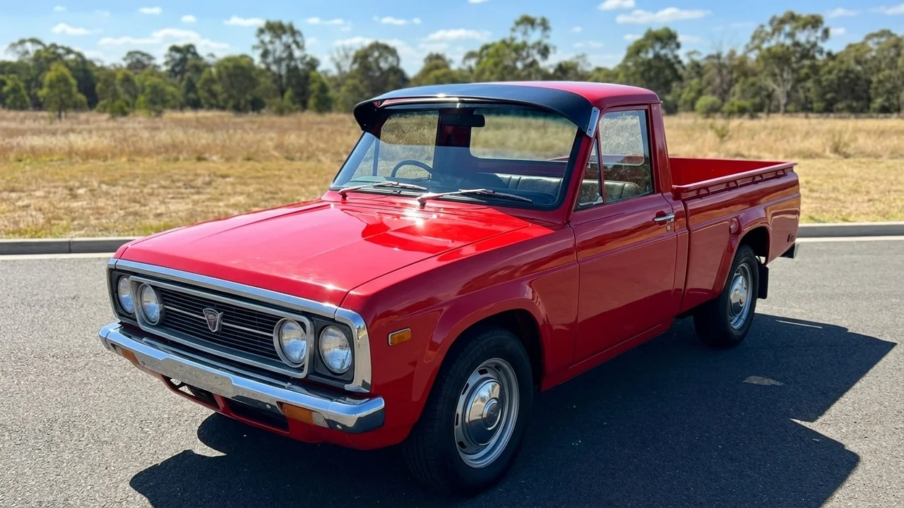 Mazda 428 Windscreen Sunvisor - 1