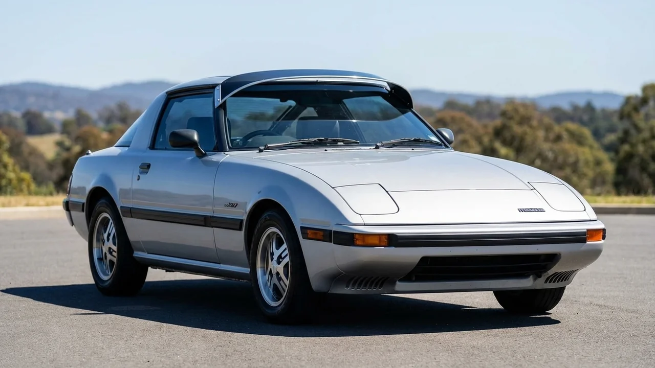 Mazda 428 Windscreen Sunvisor - 1