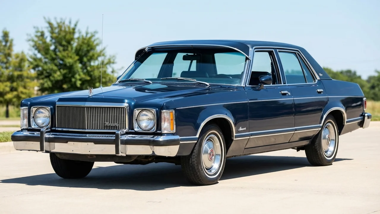 Mercury 428 Windscreen Sunvisor - 1