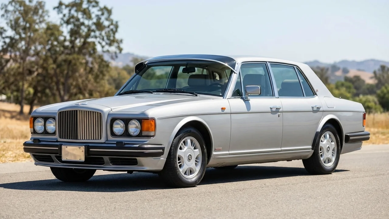 Nexus-Bentley 428 Windscreen Sunvisor - 1