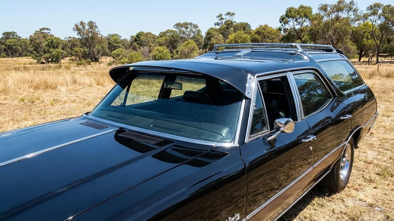 Oldsmobile 428 Windscreen Sunvisor - 1