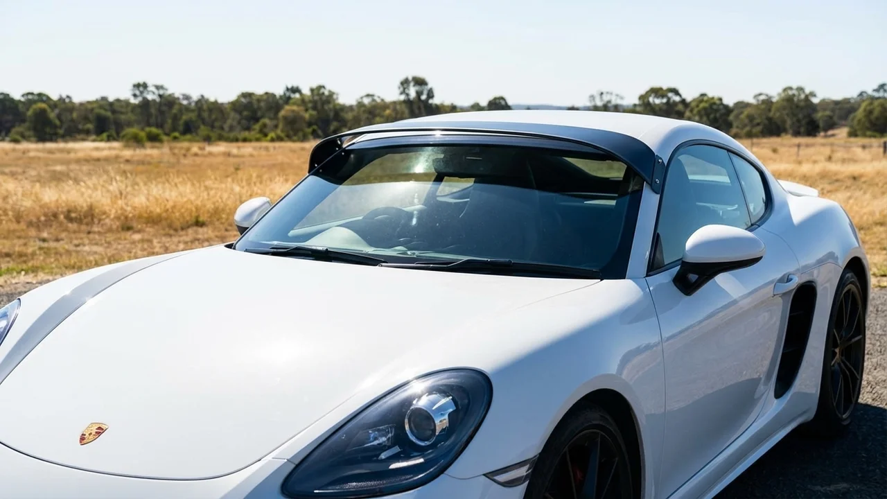 Porsche 428 Windscreen Sunvisor - 1