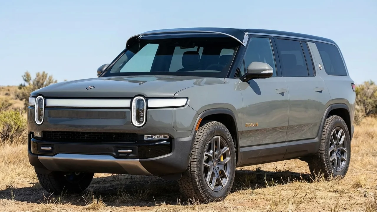 Rivian 428 Windscreen Sunvisor - 1