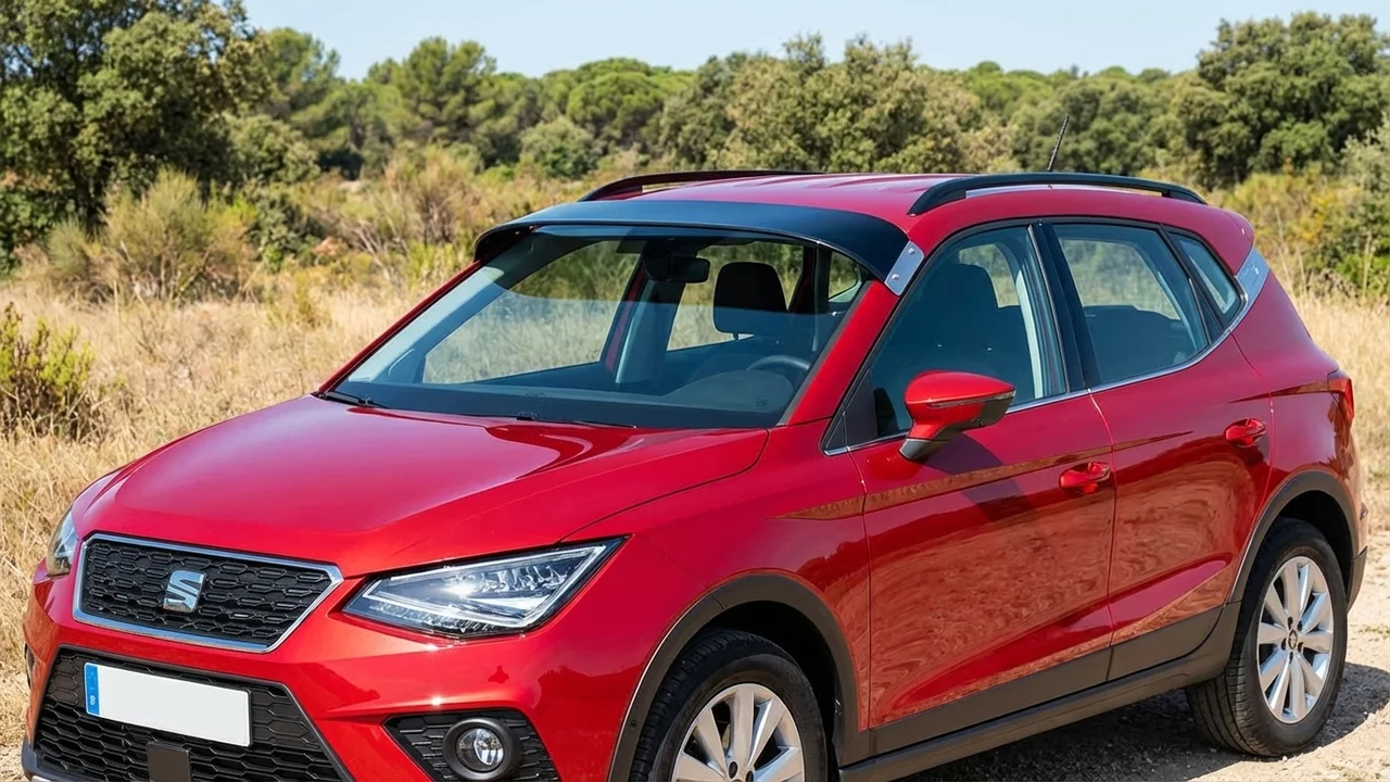 Seat 428 Windscreen Sunvisor - 1