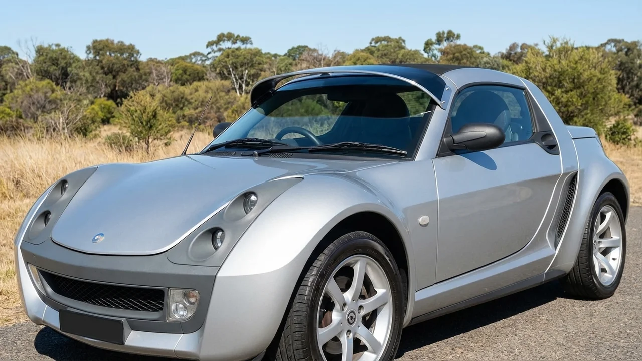 Smart 428 Windscreen Sunvisor - 1