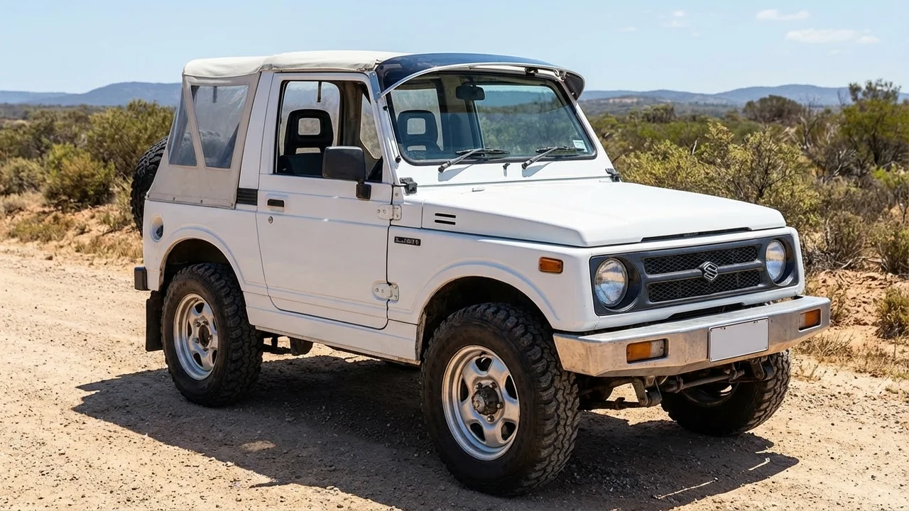 Suzuki 428 Windscreen Sunvisor - 1