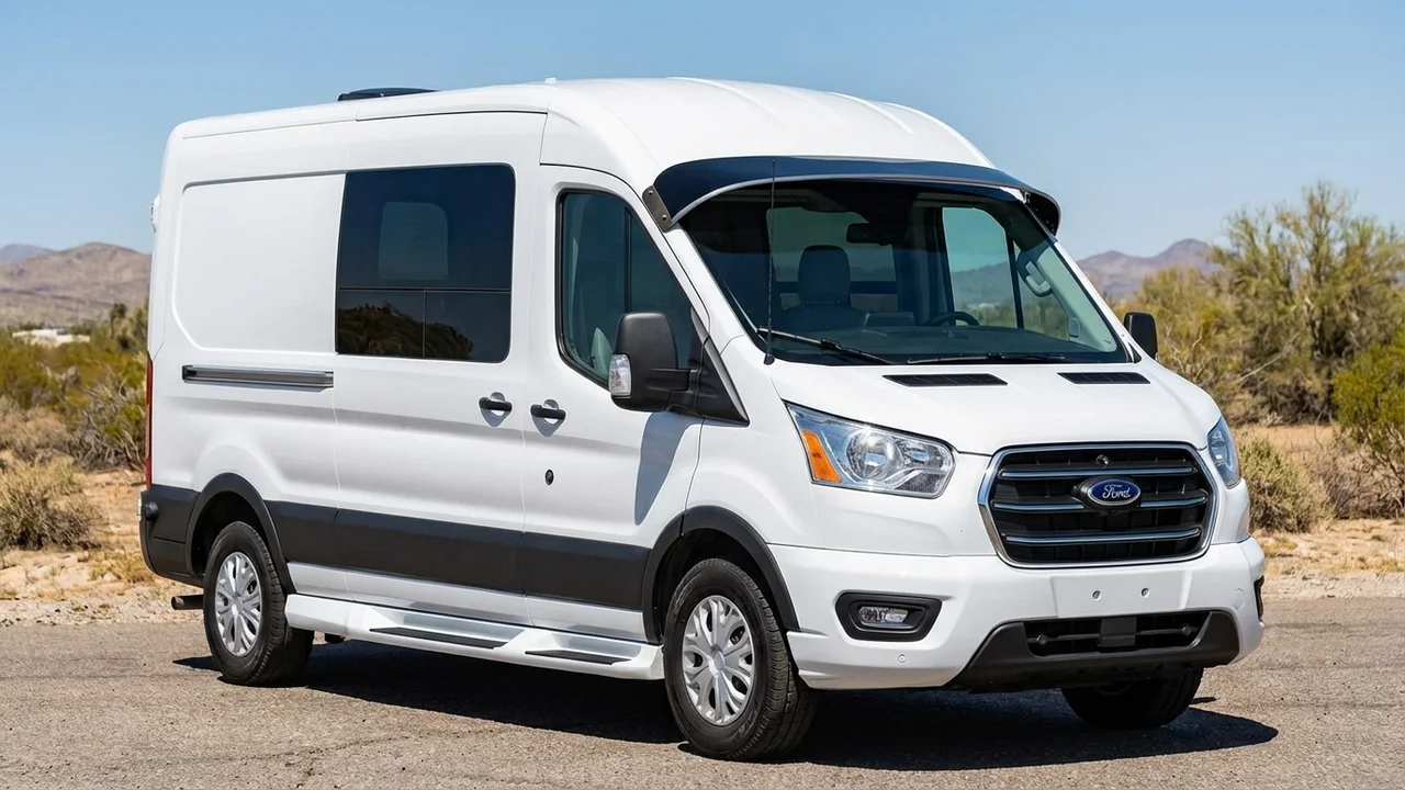 Thor Motor Coach 428 Windscreen Sunvisor - 1