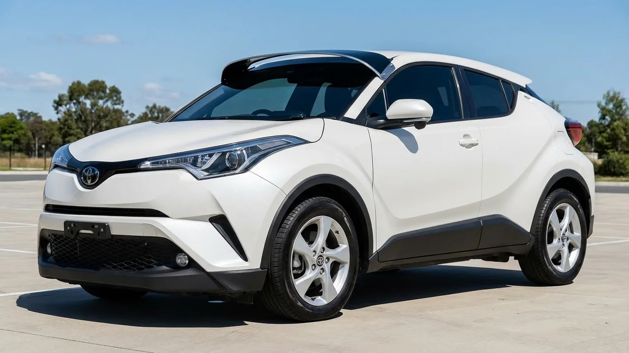 Toyota 428 Windscreen Sunvisor - 1