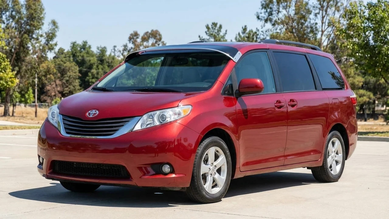 Toyota 428 Windscreen Sunvisor - 1