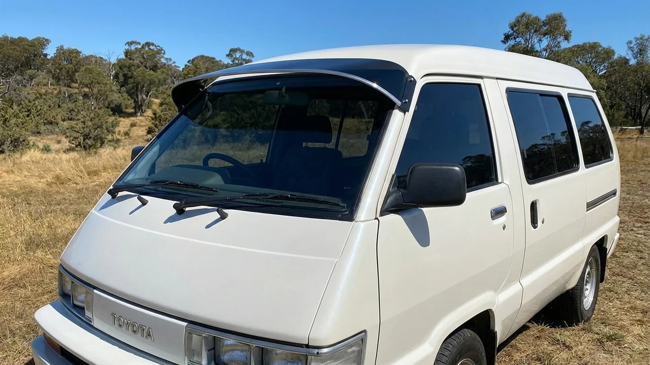 Toyota 428 Windscreen Sunvisor - 1