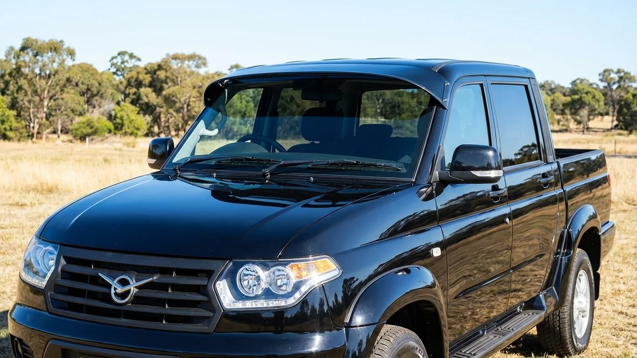 UAZ 428 Windscreen Sunvisor - 1