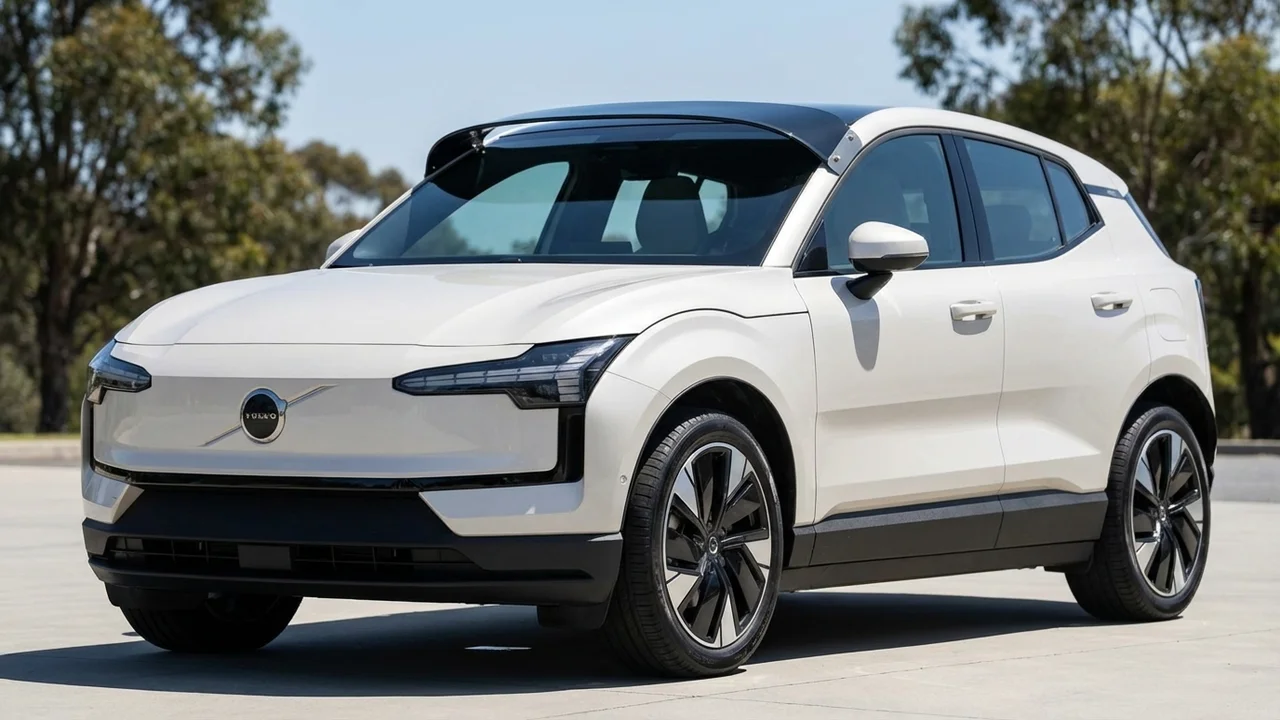 Volvo 428 Windscreen Sunvisor - 1