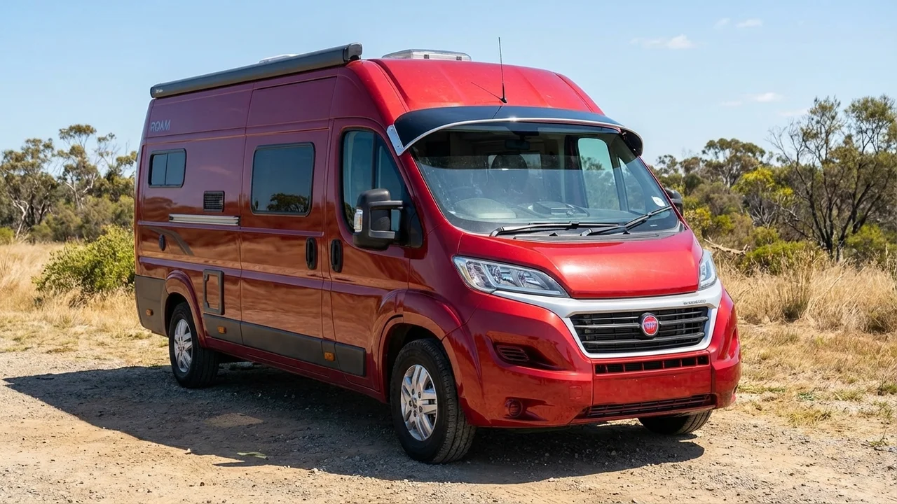 Winnebago 428 Windscreen Sunvisor - 1