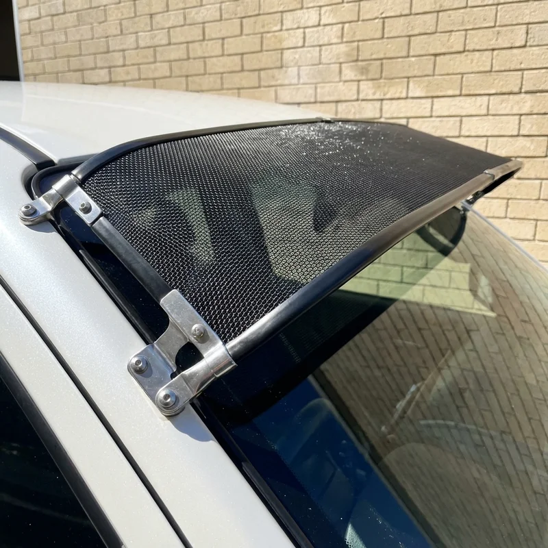 Acura MDX Mesh Windscreen Sunvisor (2001 - 2025) - 1