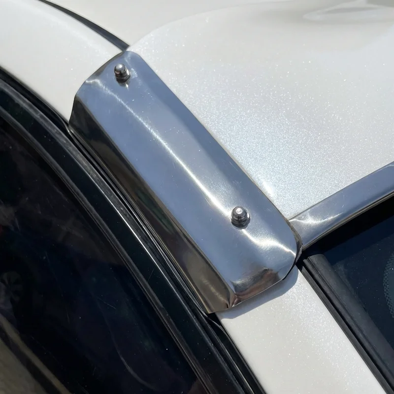 Acura Vigor Sunvisor Mounting Bracket Kit (1992 - 1994) - 1