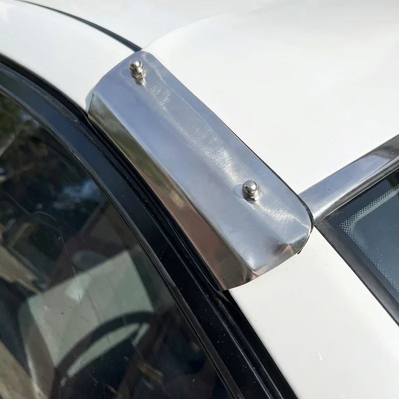 Alfa Romeo 166 Sunvisor Mounting Bracket Kit (2002 - 2003) - 1