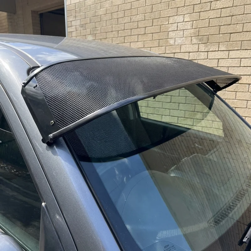 Alfa Romeo Montreal Mesh Windscreen Sunvisor (1971 - 1975) - 1