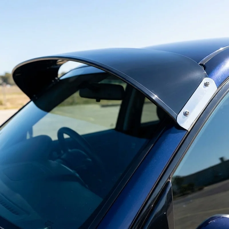 American Coach American Patriot Solid Acrylic Windscreen Sunvisor (2018 - 2022) - 1