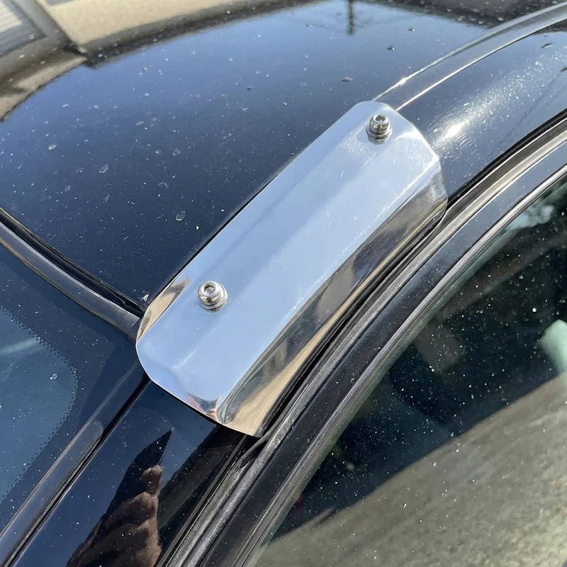 Audi RS6 Sunvisor Mounting Bracket Kit (2003 - 2010) - 1