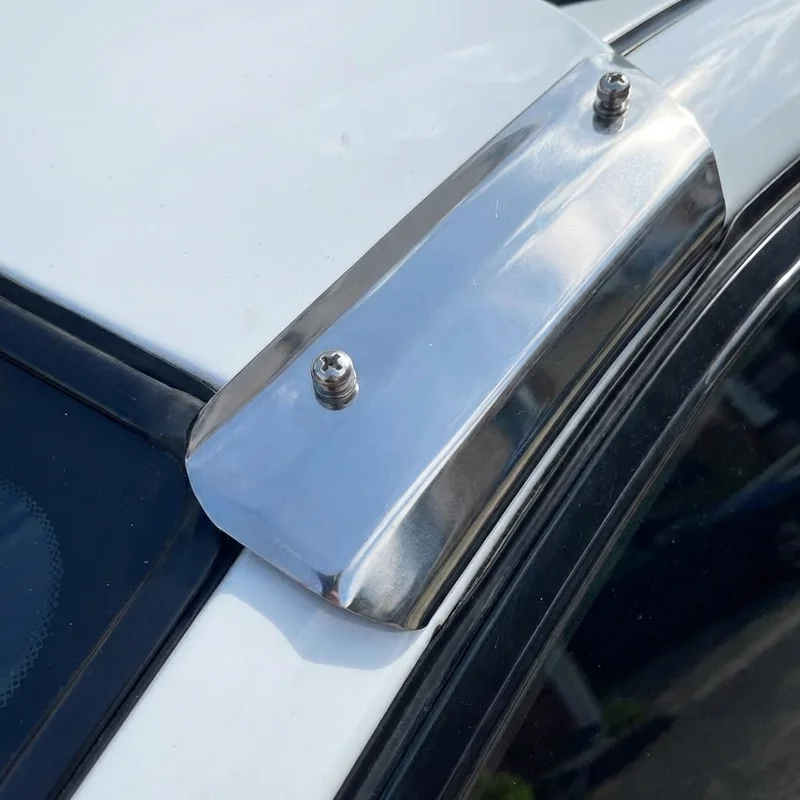 Audi TT RS Quattro Monteringsbeslag til Solskærm (2011 - 2022) - 1