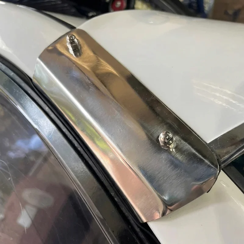 BMW 128i Sunvisor Mounting Bracket Kit (2008 - 2013) - 1