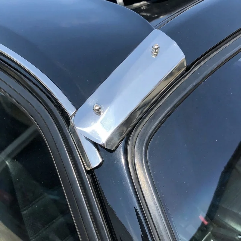 BMW 528i xDrive Sunvisor Mounting Bracket Kit (2009 - 2016) - 1