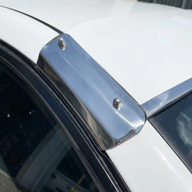 BMW 530e xDrive Sunvisor Mounting Bracket Kit (2018 - 2023) - 1