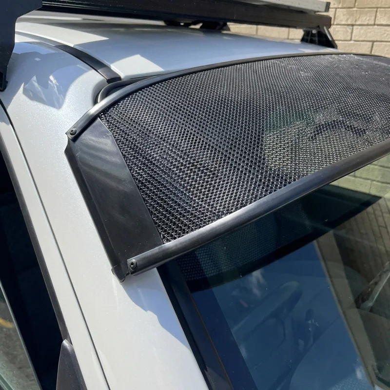 BMW 740e xDrive Mesh Windscreen Sunvisor (2017 - 2019) - 1