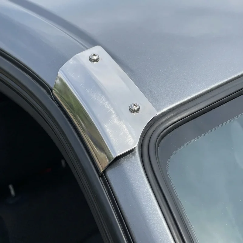 BMW 840i xDrive Sunvisor Mounting Bracket Kit (2020 - 2025) - 1